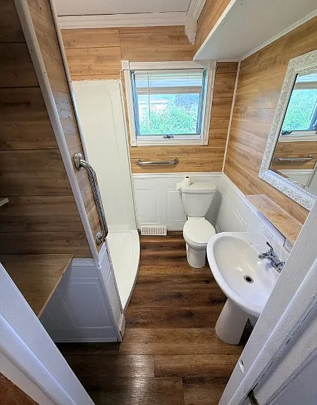 1821 E Ridgeway Ave — Photo 6