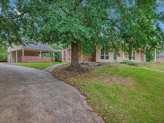 3rd image of 1502 Loblolly Ln
