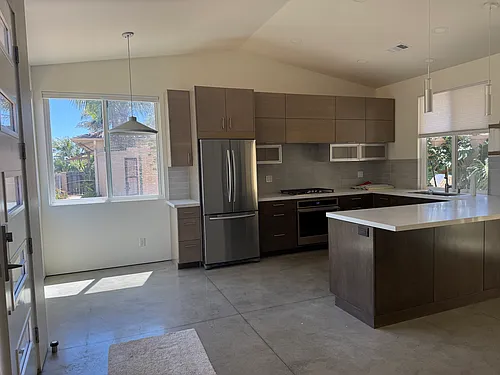 2016 S Horne St Photo 1