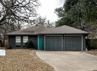 1224 S Dexter Dr, College Station, TX 77840