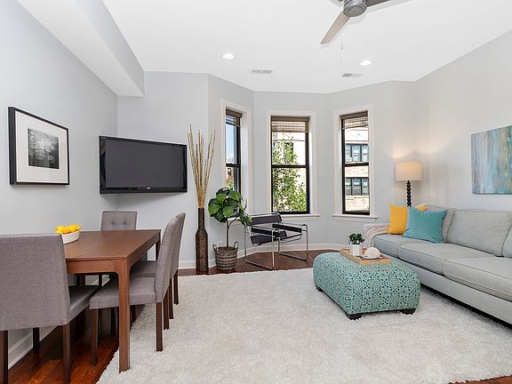 5th image of 555 W Briar Pl APT 201