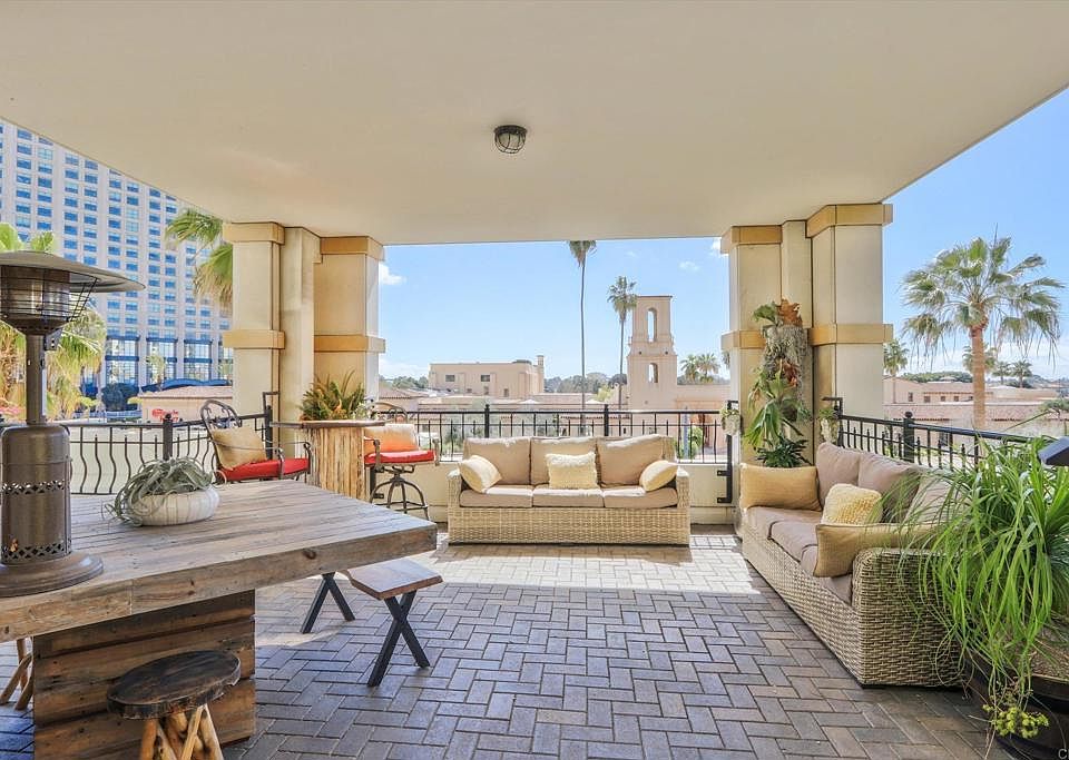 1st image of 700 W Harbor Dr Unit 305