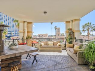 700 W Harbor Dr UNIT 305, San Diego, CA 92101