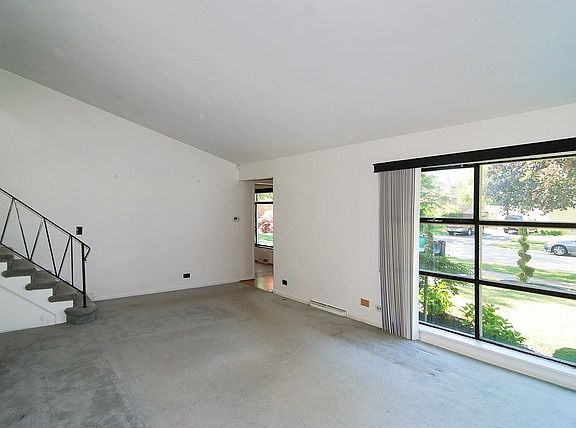 3rd image of 2321 Boeger Ave