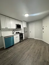 Rented by Peter R. Hungerford, LREB