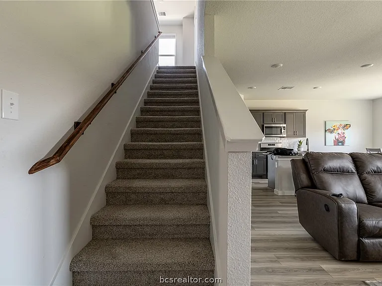 956 Lady Bird Ln — Photo 19