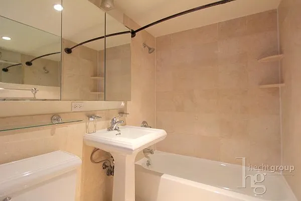 Rented by Hecht Group | media 18