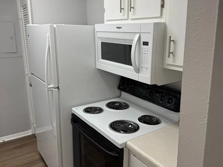 900 Mountain Creek Rd #C-52 — Photo 2