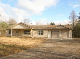 12129 S Chapin Rd, Saint Charles, MI 48614