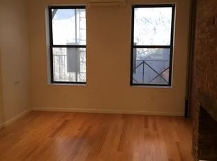 736 10th Ave APT 2R, New York, NY 10019