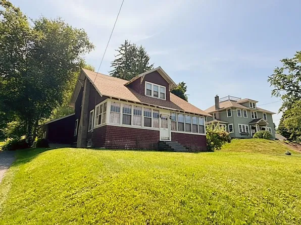 260 Pleasant Street, Claremont, NH 03743