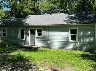1526 Valley Rd, Kansas City, KS 66102