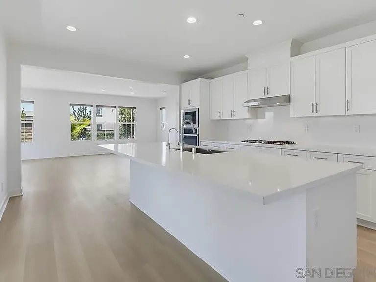 1124 Camino Levante — Photo 15
