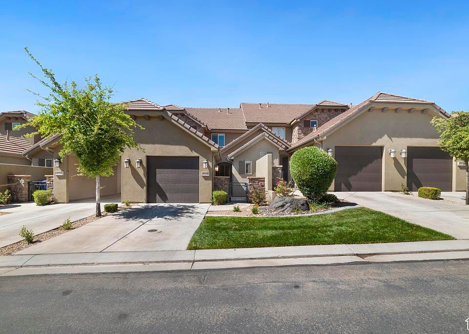 1st image of 4184 E Torrey Pines Dr
