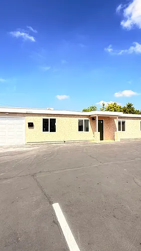 22619 Figueroa Photo 1