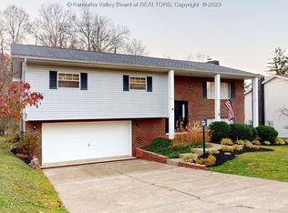 9 Lynn Marr Dr, Huntington, WV 25705