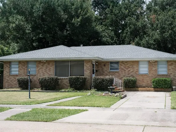 6 Gelbke Dr, Gretna, LA 70053