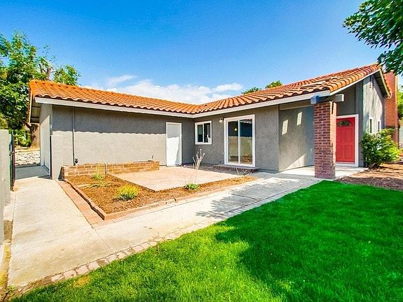 3rd image of 11176 Madrigal St
