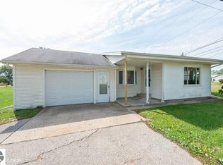 6388 E Broadway Rd, Mt Pleasant, MI 48858