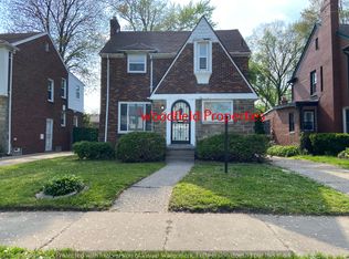19329 Snowden St, Detroit, MI 48235