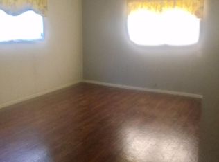 1703 Division St, Commerce, TX 75428