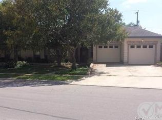 7818 Trumbal, Live Oak, TX 78233