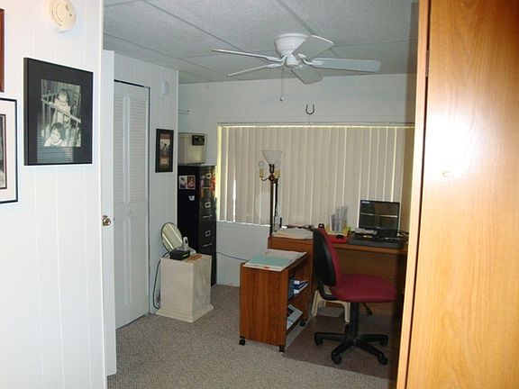 3rd image of 1023 Laura St