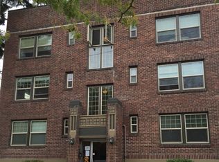 1809 41st Ave E #303, Seattle, WA 98112