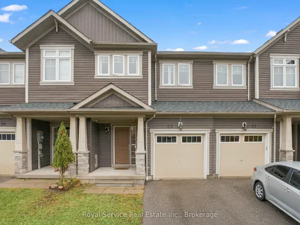 23 Tabaret Cres, Oshawa, ON L1L 0G5
