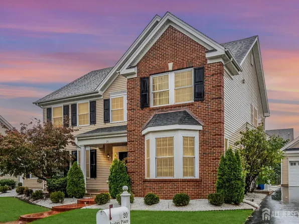 20 Jockey Pl, Chesterfield, NJ 08515