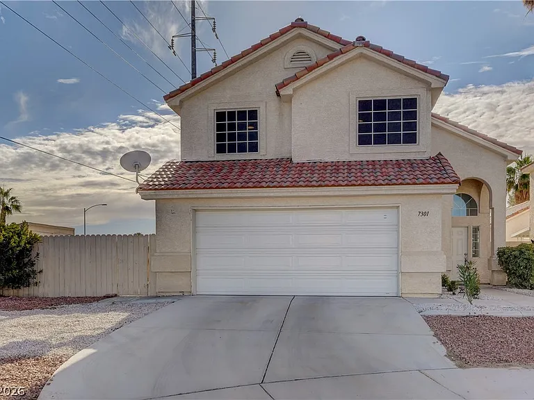 7301 Casa Solar Ct — Photo 6