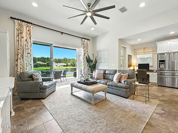 5th image of 506 STONE RIDGE Drive