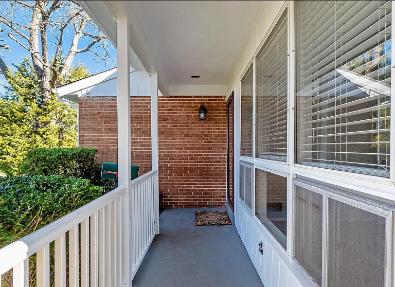 4505 Picot Rd — Photo 3