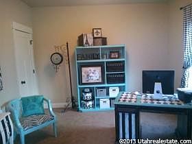 4th image of 2042 Stetson Ave
