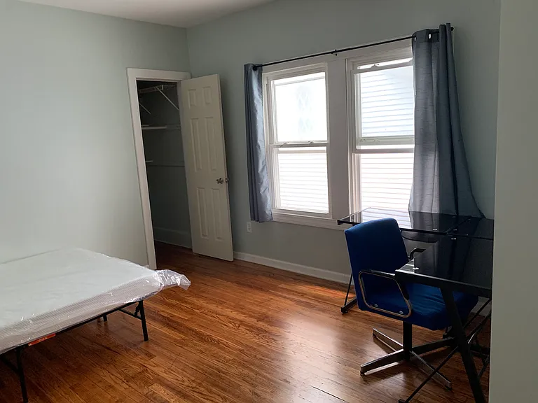 404 Greenwood Pl #1 — Photo 15