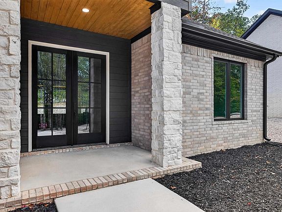2nd image of 36 Estrella Way