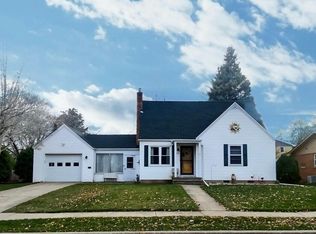 507 Stanley Ave, Oshkosh, WI 54901