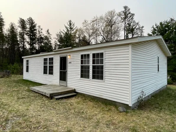 4090 Sunset Dr, Lewiston, MI 49756