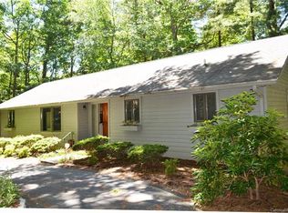 117 Crepe Myrtle Gln, Laurel Park, NC 28739