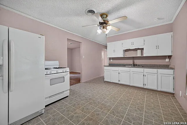 239 Nock Ave — Photo 9