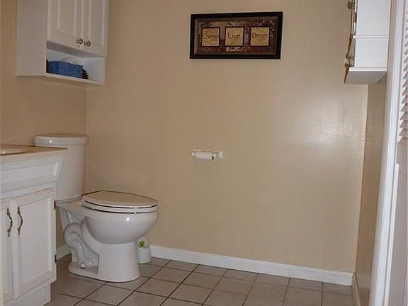 4th image of 210 Seitz Dr