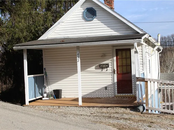 432 Oliver Ave, Bentleyville, PA 15314