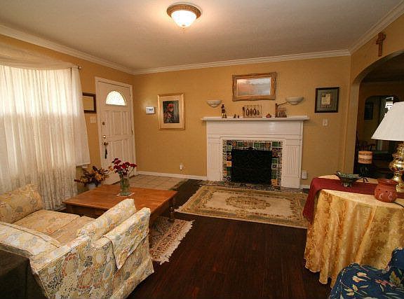 4th image of 2205 Culver Dr