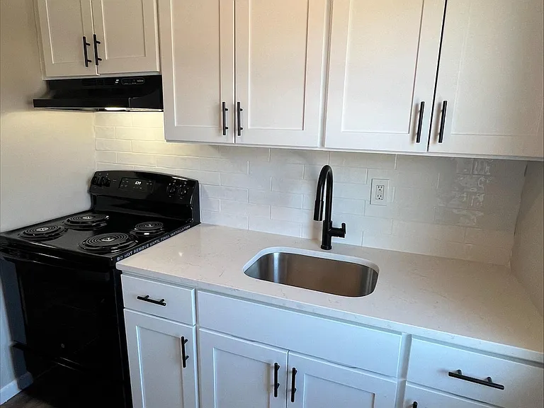 289 Main St #9D — Photo 6