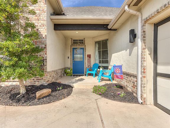 3rd image of 2809 NW 171st St