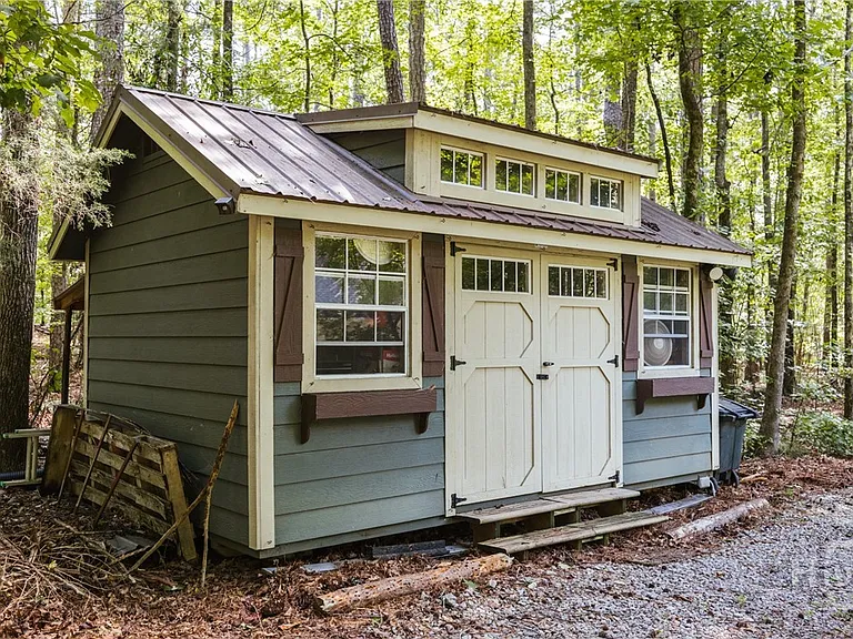 2221 Whippoorwill Rd — Photo 44