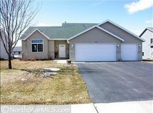 1009 Hillside Rd, Sauk Rapids, MN 56379