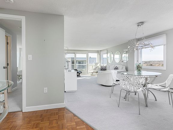 3rd image of 221 E Grand Avenue #8F