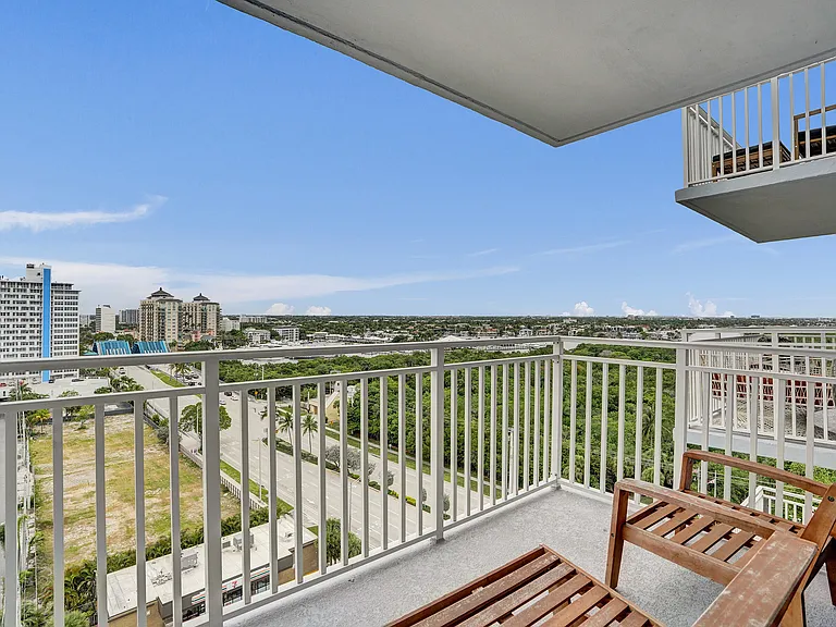 3000 E Sunrise Blvd #14F — Photo 53