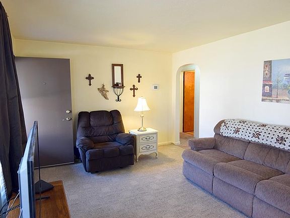 5th image of 1433 Palmer Cir NE